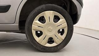 Used 2013 Maruti Suzuki Wagon R 1.0 [2010-2019] VXi Petrol Manual tyres LEFT REAR TYRE RIM VIEW