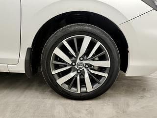 Used 2022 Honda City ZX Petrol Manual tyres RIGHT FRONT TYRE RIM VIEW