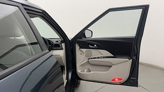 Used 2019 Mahindra XUV 300 W8 AMT (O) Diesel Diesel Automatic interior RIGHT FRONT DOOR OPEN VIEW