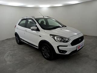 Used 2019 Ford Freestyle [2017-2021] Titanium 1.2 Petrol Manual exterior RIGHT FRONT CORNER VIEW