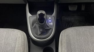 Used 2019 Hyundai Grand i10 Nios Sportz AMT 1.2 Kappa VTVT Petrol Automatic interior GEAR  KNOB VIEW