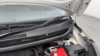 Used 2022 Hyundai Grand i10 Nios Sportz 1.2 Kappa VTVT CNG Petrol+cng Manual engine ENGINE LEFT SIDE HINGE & APRON VIEW