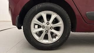 Used 2015 Hyundai Grand i10 [2013-2017] Asta 1.2 Kappa VTVT Petrol Manual tyres RIGHT REAR TYRE RIM VIEW