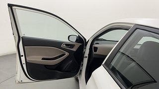 Used 2015 Hyundai Elite i20 [2014-2018] Sportz 1.4 CRDI Diesel Manual interior LEFT FRONT DOOR OPEN VIEW