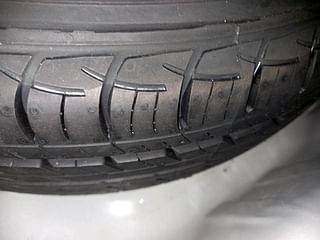 Used 2022 honda Jazz VX Petrol Manual tyres SPARE TYRE VIEW