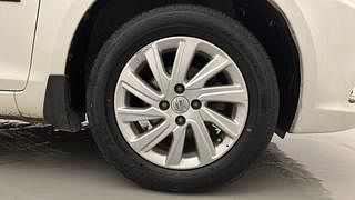 Used 2016 Maruti Suzuki Swift Dzire ZDI AMT Diesel Automatic tyres RIGHT FRONT TYRE RIM VIEW
