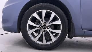 Used 2013 Hyundai Verna [2011-2015] Fluidic 1.6 CRDi SX Opt Diesel Manual tyres LEFT FRONT TYRE RIM VIEW