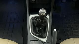 Used 2016 Toyota Corolla Altis [2014-2017] G Petrol Petrol Manual interior GEAR  KNOB VIEW