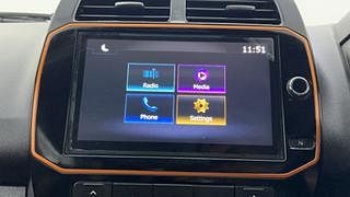 Used 2020 Renault Kwid CLIMBER 1.0 AMT Opt Petrol Automatic top_features Touch screen infotainment system