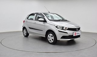 Used 2018 Tata Tiago [2016-2020] XTA Petrol Automatic exterior RIGHT FRONT CORNER VIEW