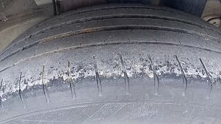 Used 2016 Hyundai i20 [2008-2010] Asta 1.4 CRDI 6 Speed Diesel Manual tyres LEFT REAR TYRE TREAD VIEW