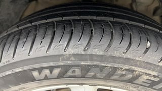 Used 2021 Mahindra XUV 300 W8 Petrol Petrol Manual tyres RIGHT FRONT TYRE TREAD VIEW