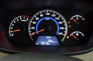 Used 2018 Hyundai Grand i10 [2013-2017] Magna 1.2 Kappa VTVT Petrol Manual interior CLUSTERMETER VIEW