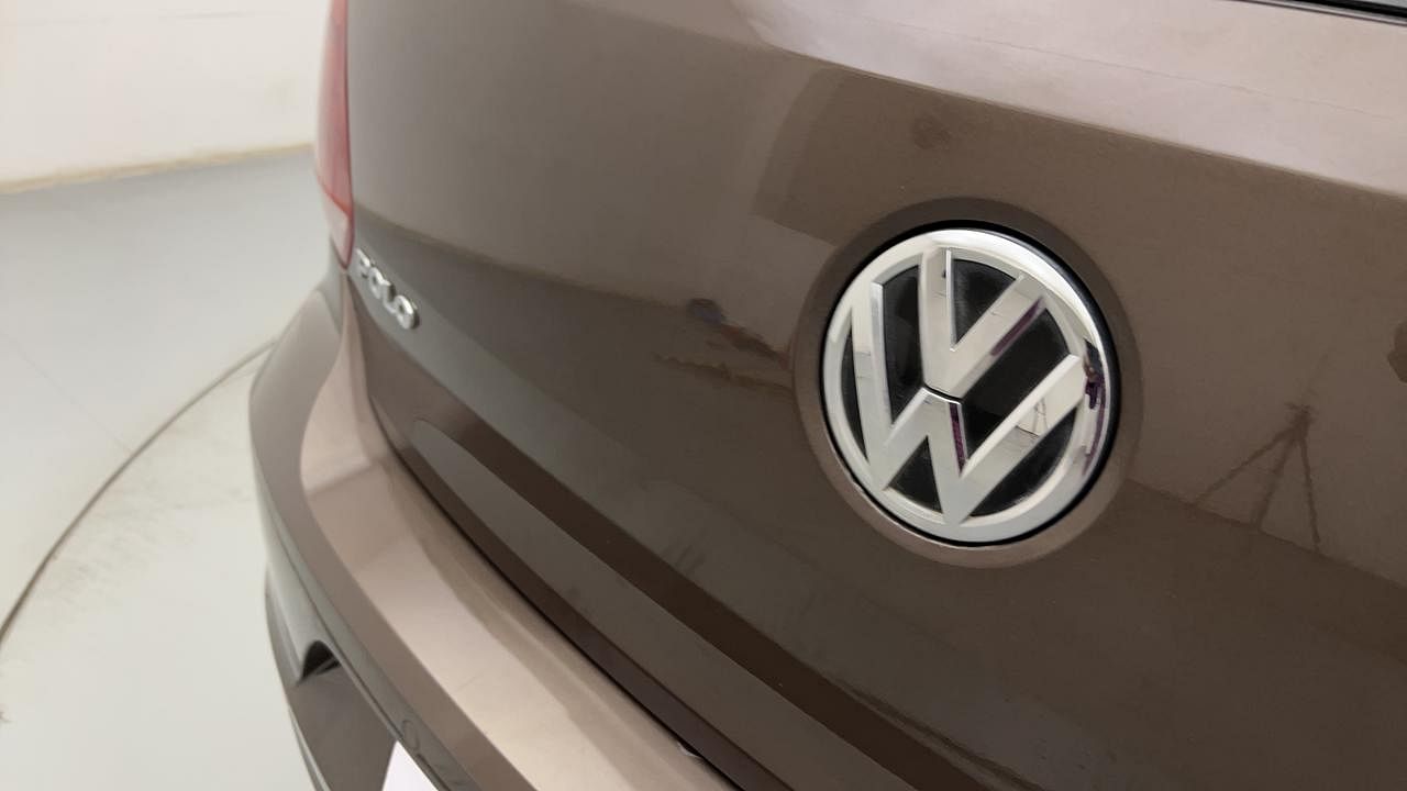 Used 2019 volkswagen Polo Highline Plus 1.0 MPI Petrol Manual dents MINOR SCRATCH