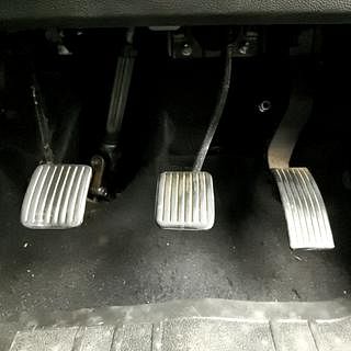 Used 2015 Hyundai Grand i10 [2013-2017] Magna 1.2 Kappa VTVT Petrol Manual interior PEDALS VIEW