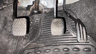Used 2013 Maruti Suzuki Alto 800 [2012-2016] Vxi Petrol Manual interior PEDALS VIEW