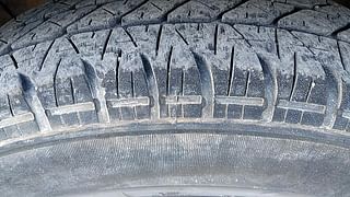Used 2014 Maruti Suzuki Ritz [2012-2017] Vxi Petrol Manual tyres LEFT FRONT TYRE TREAD VIEW