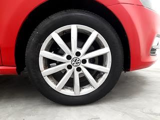 Used 2018 Volkswagen Polo [2015-2019] GT TSI Petrol Automatic tyres RIGHT FRONT TYRE RIM VIEW