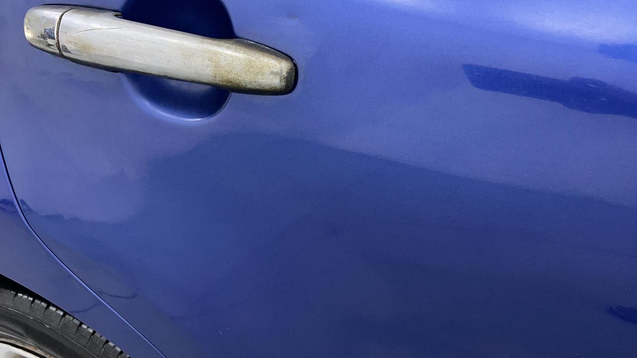 Used 2015 Maruti Suzuki Baleno [2015-2019] Delta Petrol Petrol Manual dents MINOR SCRATCH