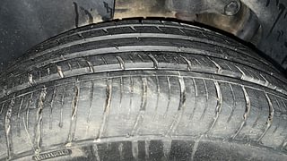 Used 2021 Tata Harrier XZA Diesel Automatic tyres RIGHT REAR TYRE TREAD VIEW