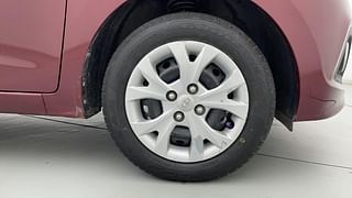 Used 2014 Hyundai Grand i10 [2013-2017] Magna 1.2 Kappa VTVT Petrol Manual tyres RIGHT FRONT TYRE RIM VIEW