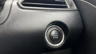 Used 2018 Maruti Suzuki Swift [2017-2021] ZXi AMT Petrol Automatic top_features Keyless start