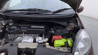 Used 2014 Honda Mobilio [2014-2017] S Diesel Diesel Manual engine ENGINE LEFT SIDE HINGE & APRON VIEW