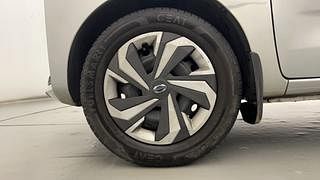 Used 2021 Datsun Redi-GO [2020-2022] T(O) 1.0 Petrol Manual tyres LEFT FRONT TYRE RIM VIEW