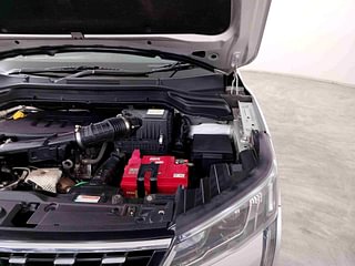 Used 2020 Mahindra XUV 300 W8 Petrol Petrol Manual engine ENGINE LEFT SIDE HINGE & APRON VIEW