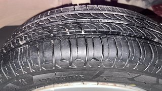 Used 2015 Tata Nano [2014-2018] Twist XTA Petrol Petrol Automatic tyres RIGHT FRONT TYRE TREAD VIEW