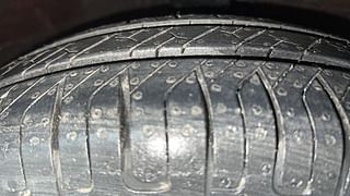 Used 2012 Hyundai i10 [2010-2016] Magna 1.2 Petrol Petrol Manual tyres RIGHT FRONT TYRE TREAD VIEW