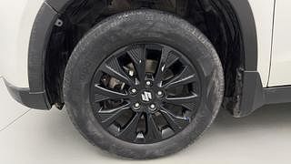 Used 2020 Maruti Suzuki Vitara Brezza [2020-2022] ZXI AT Petrol Automatic tyres LEFT FRONT TYRE RIM VIEW