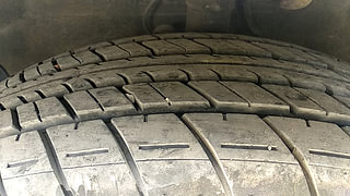 Used 2015 Maruti Suzuki Ritz [2012-2017] Zxi Petrol Manual tyres LEFT FRONT TYRE TREAD VIEW