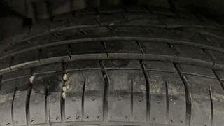 Used 2020 tata Nexon XZA Plus (O) AMT Petrol Automatic tyres RIGHT REAR TYRE TREAD VIEW