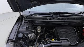 Used 2017 maruti-suzuki Ciaz Alpha Petrol AT Petrol Automatic engine ENGINE RIGHT SIDE HINGE & APRON VIEW