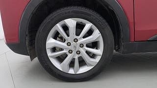 Used 2020 Mahindra XUV 300 W8 Diesel Diesel Manual tyres LEFT FRONT TYRE RIM VIEW