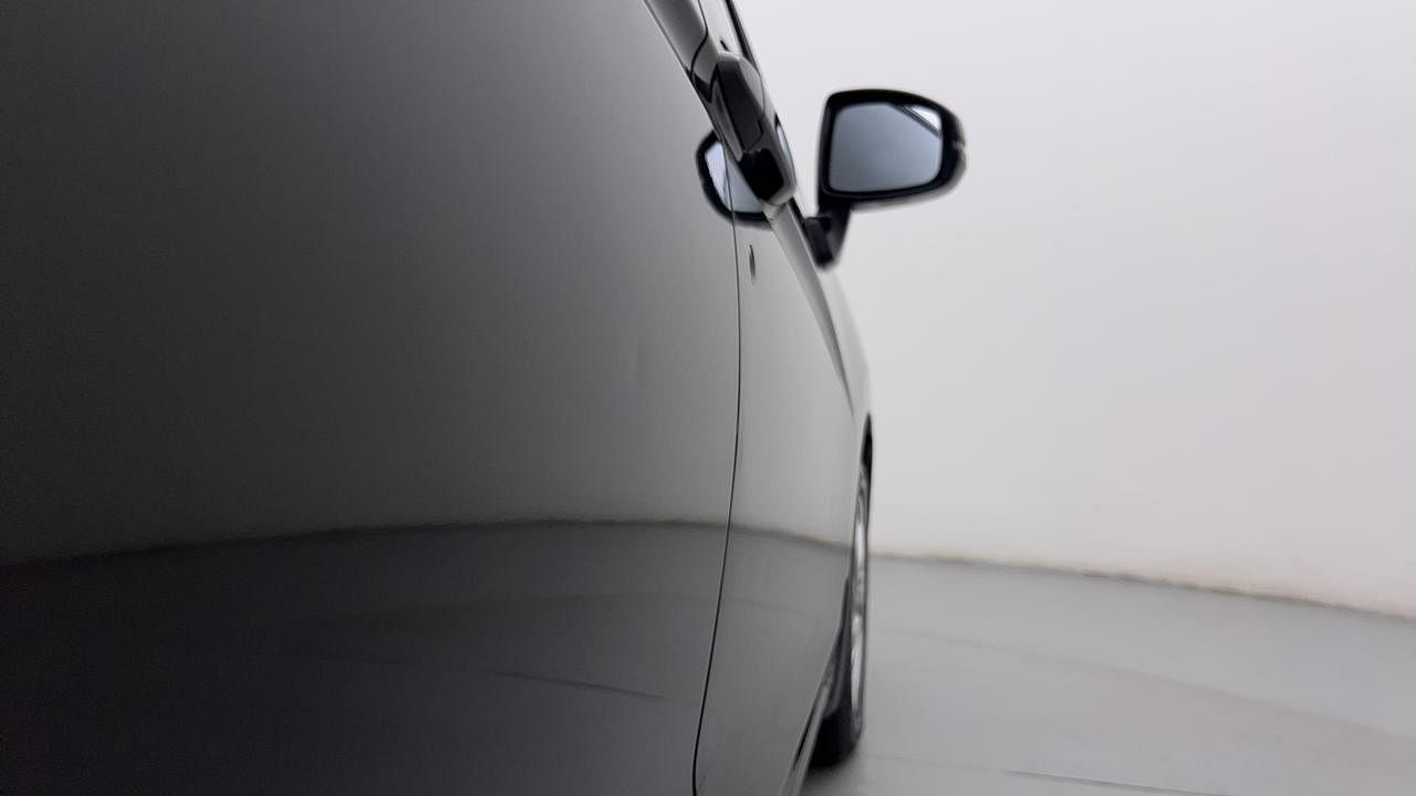 Used 2016 honda Jazz V Petrol Manual dents MINOR DENT