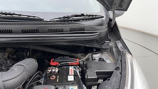 Used 2017 Hyundai Grand i10 [2017-2020] Sportz 1.2 CRDi Diesel Manual engine ENGINE LEFT SIDE HINGE & APRON VIEW