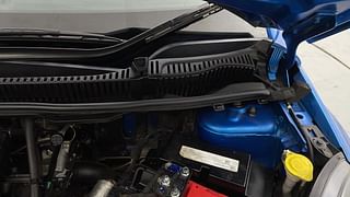 Used 2019 Tata Nexon [2017-2020] XZ Plus Petrol Petrol Manual engine ENGINE LEFT SIDE HINGE & APRON VIEW