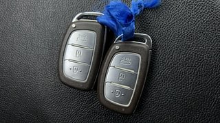 Used 2013 Hyundai Grand i10 [2013-2017] Asta 1.2 Kappa VTVT (O) Petrol Manual extra CAR KEY VIEW