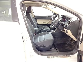 Used 2023 null Petrol Automatic interior RIGHT SIDE FRONT DOOR CABIN VIEW