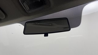 Used 2021 Renault Triber RXZ Petrol Manual top_features Anti-glare mirrors