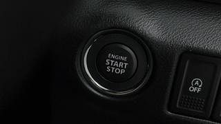 Used 2018 Maruti Suzuki S-Cross [2017-2020] Zeta 1.3 Diesel Manual top_features Keyless start