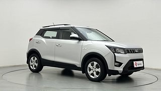 Used 2020 Mahindra XUV 300 W6 Petrol Petrol Manual exterior RIGHT FRONT CORNER VIEW