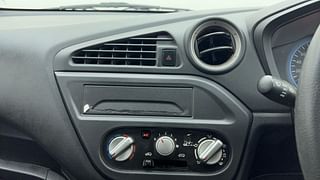 Used 2018 Datsun Redi-GO [2015-2019] A Petrol Manual interior MUSIC SYSTEM & AC CONTROL VIEW