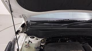 Used 2020 Kia Seltos GTX Plus Petrol Manual engine ENGINE RIGHT SIDE HINGE & APRON VIEW