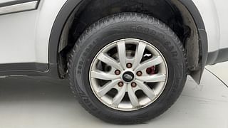 Used 2019 Mahindra XUV500 [2017-2021] W9 Diesel Manual tyres LEFT REAR TYRE RIM VIEW