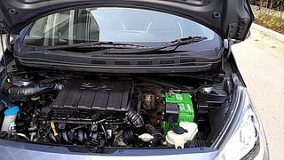 Used 2014 Hyundai Xcent [2014-2017] S (O) Petrol Petrol Manual engine ENGINE LEFT SIDE HINGE & APRON VIEW