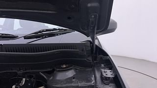 Used 2018 Maruti Suzuki Vitara Brezza [2018-2020] ZDi AMT Diesel Automatic engine ENGINE LEFT SIDE HINGE & APRON VIEW