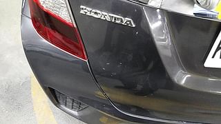 Used 2017 Honda Jazz [2015-2020] SV MT Petrol Manual dents MINOR SCRATCH